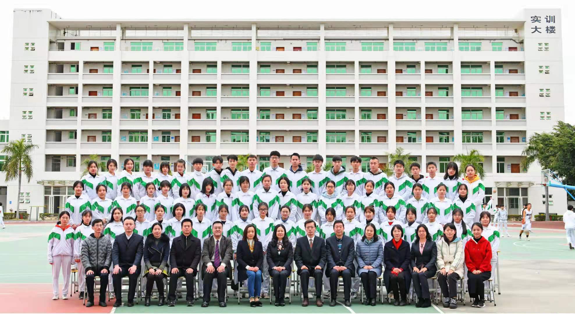 9.jpg 9.jpg